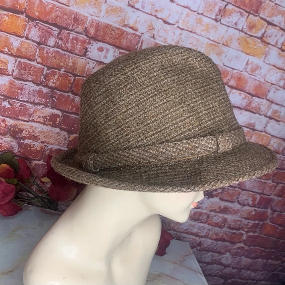 Vintage 70s Brown Wool Tweed Indian Head Penny Fedora Hat